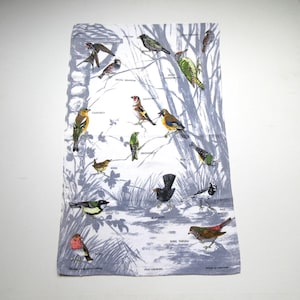 Vintage Irish Linen Birds Print Tea Towel, Made in Ireland, 30.31&#39;&#39; x 18.50&#39;&#39;