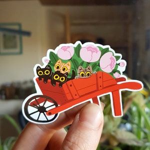 Mignons chatons et fleurs dans une brouette / chats et plantes / autocollant imperméable / cadeau pour amoureux des chats