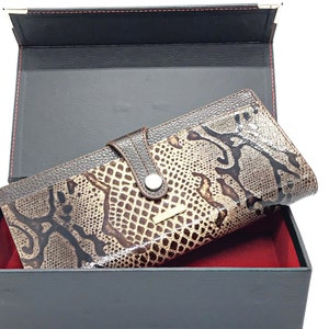 Gucci best sale alligator purse