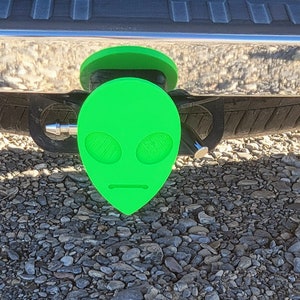 Alien Face Hitch Receiver Cap. 2&quot; Receiver Plug. Several colors are available. Made in the USA! 3D printed.