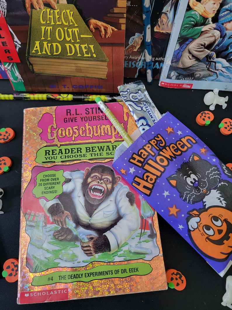 90s Scholastic Book Fair Halloween Spooky Mystery Box Gift - Etsy