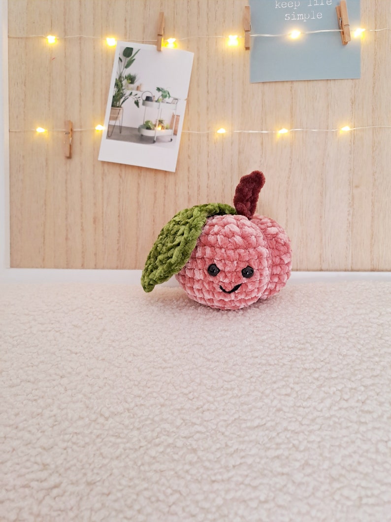 Peluche fruits en crochet chunky plusieurs fruits disponibles. Fait main/amigurumi Peche