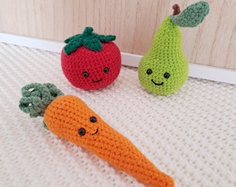 Jouet légume fruit en crochet  plusieurs légumes disponibles (poire, tomate, carotte). Fait main/amigurumi/peluche