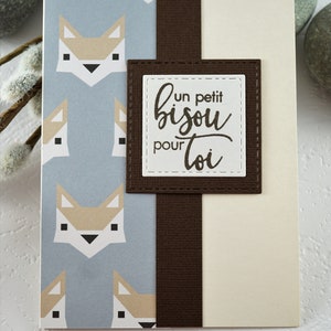 Blank white greeting card, handmade, with envelope, Carte de voeux vierge de couleur blanche, faite à la main, avec enveloppe