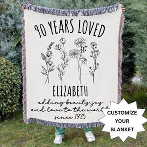 Personalized 90th Birthday Milestone Gift for Grandma, 90 Years Loved Woven Blanket - Personalized Turning 90 Milestone Gift,90th Cozy Throw