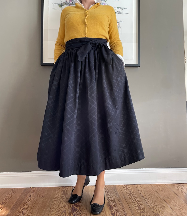 LILI skirt with pockets and ribbon image 6