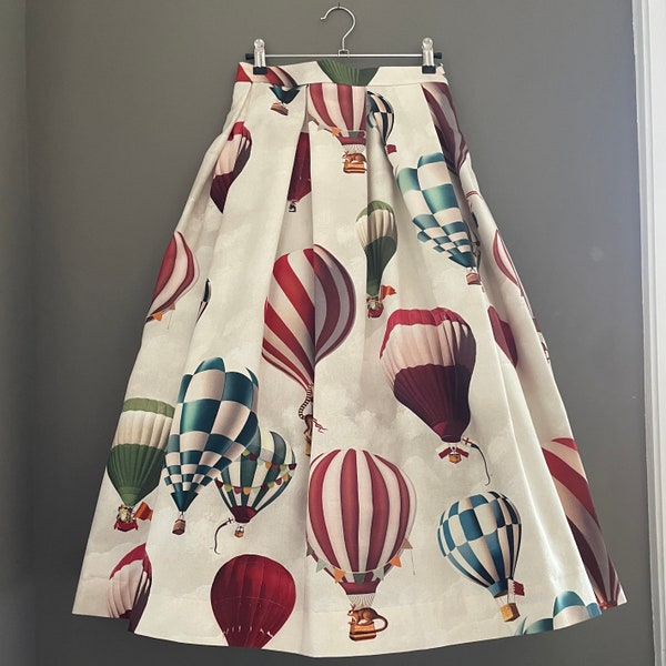 DREAMS skirt with pockets