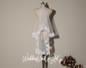 Wedding veil short White wedding veil Two layer veil Veil with blusher Drop bridal veil Lace floral trim veil Flower wedding veil Soft tulle
