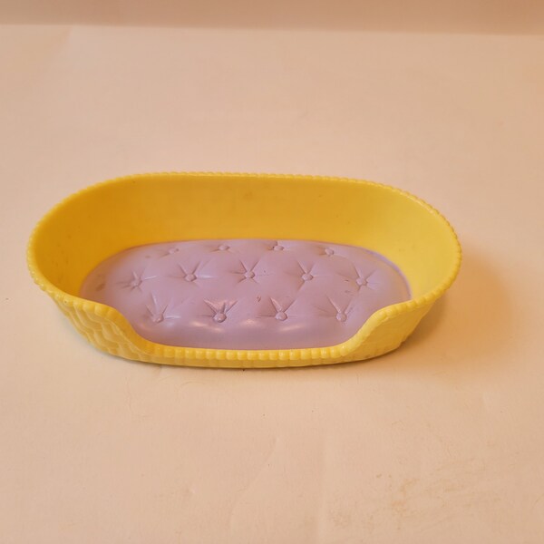 Vintage 1993 Kenner Littlest Pet Shop LPS Dog Bed Yellow Purple Plastic