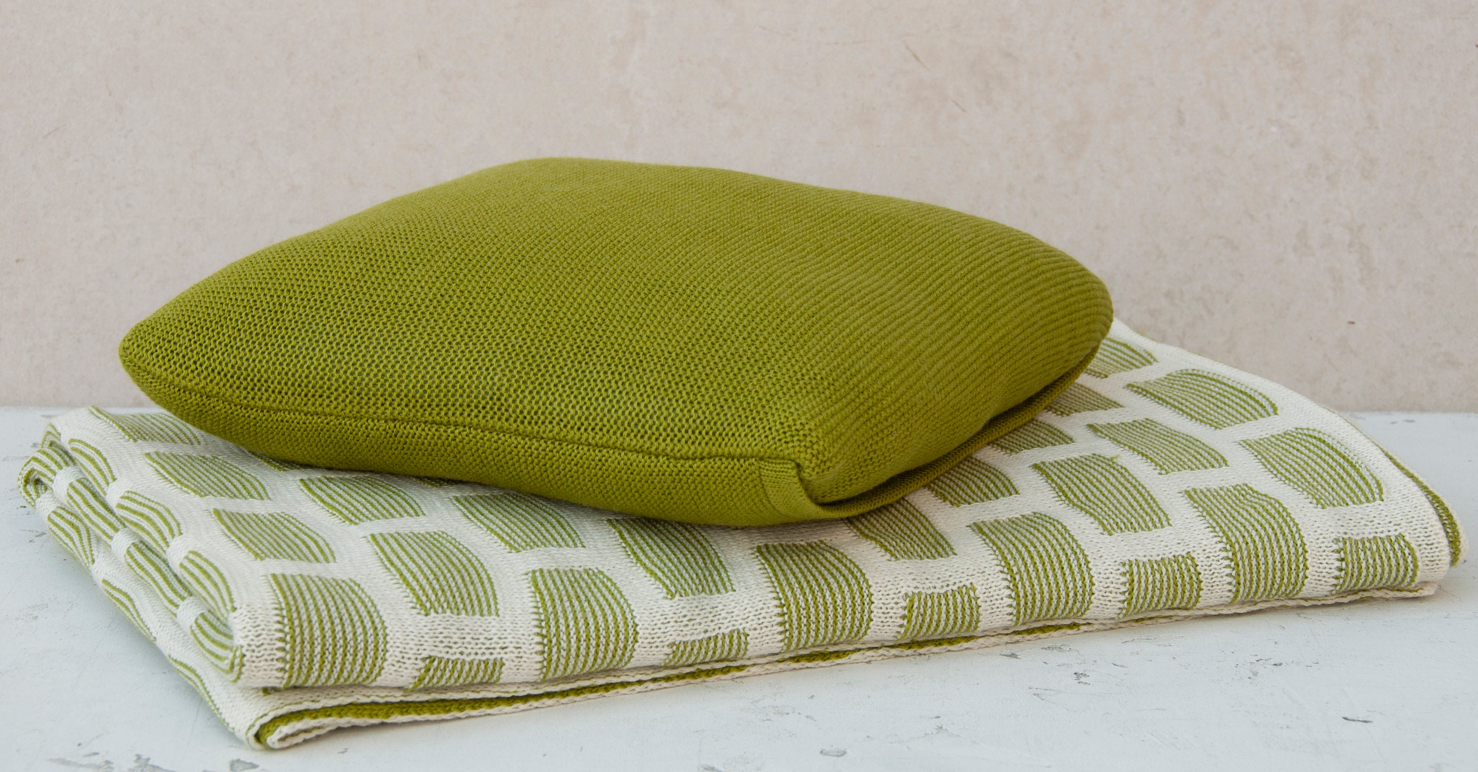 Lindgrünes Kissen Wohndekor Kissen Wollkissen Kissenkissen | Etsy