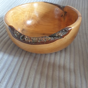 Live Edge Handcrafted Bowl