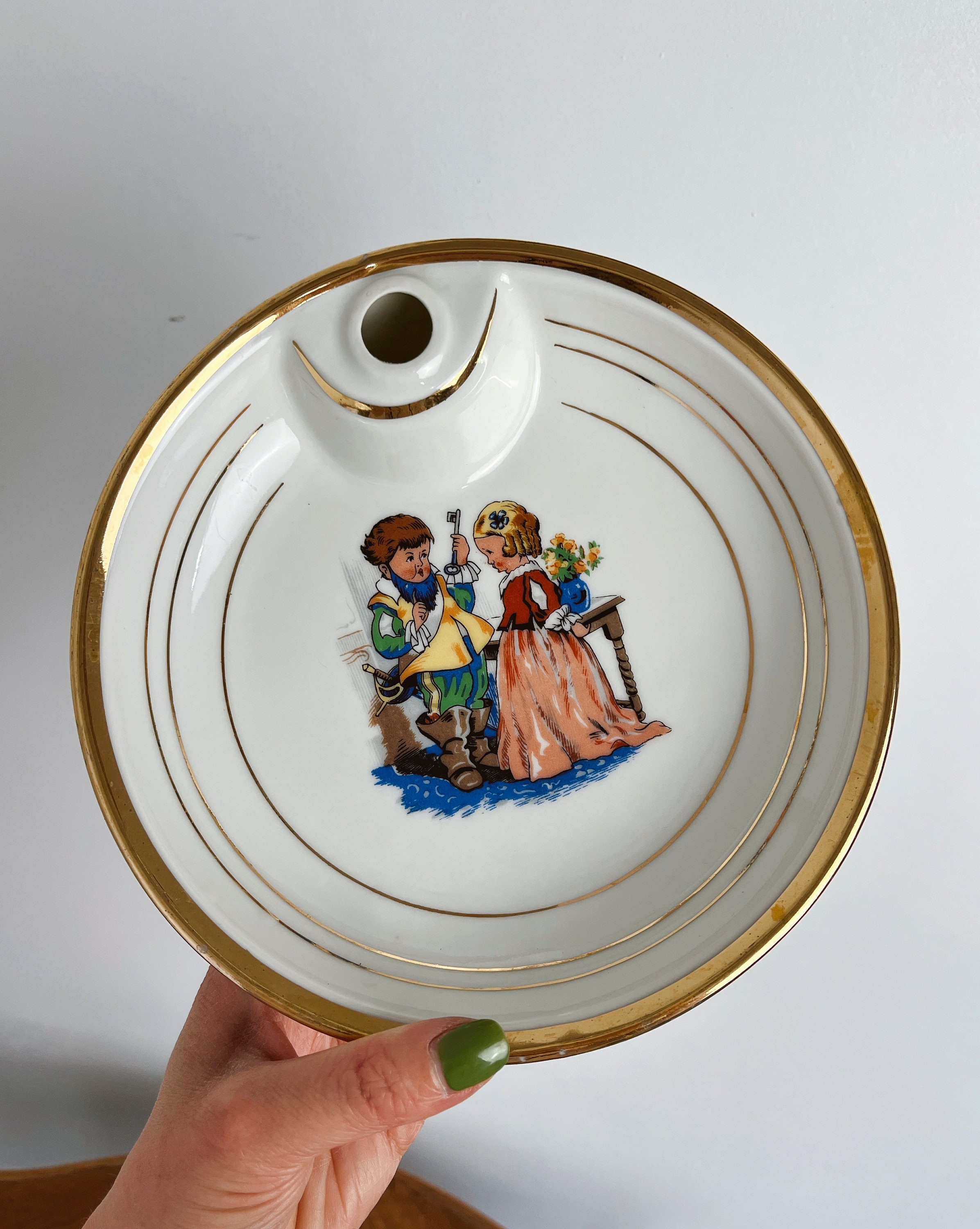 Ornamin Assiette Creuse pour Enfants Ø 25 cm Far West/Bleu Mélamine (Modèle  302) / assiette enfant, assiette bébé, vaisselle enfants : : Bébé  et Puériculture