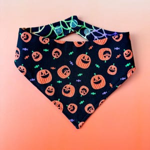 Reversible Bandana: Jacks and Candy/Colorful Webs BA15