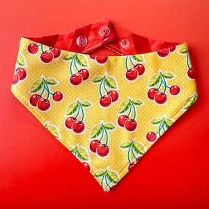 Reversible Bandana: Yellow Cherries/Red Stripes BA15