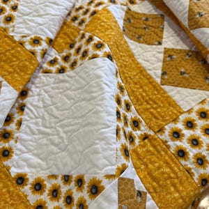 New - Handmade in USA - Quilted throw - lap quilt