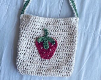 crochet strawberry bolsa pattern