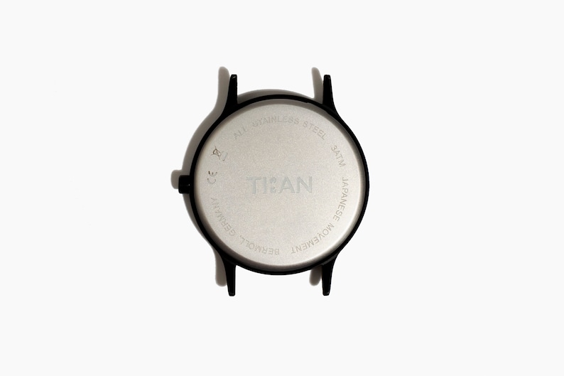 Tian watch black-white with silicon strap image 6