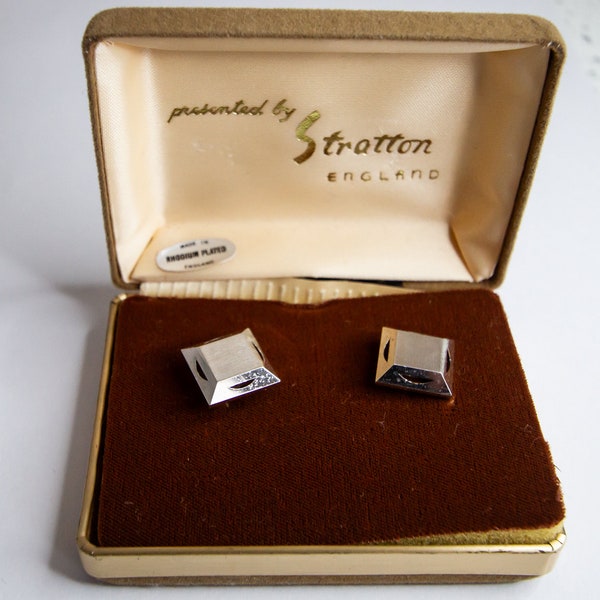 Vintage Stratton Rhodium Plated Cuff Links. In Original Box. Great Vintage Gift.