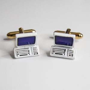 Boutons de manchette rétro pour ordinateur : parfaits pour les passionnés de technologie