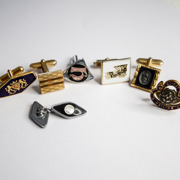 Vintage Cufflink Odds X7