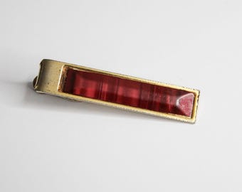 Vintage Gold-Tone Tie Clip with Deep Red Inlay