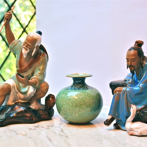 Exquisite vintage Chinese ceramic: two sculptures and a small ceramic vase