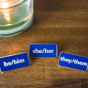 The Pronouns Pin