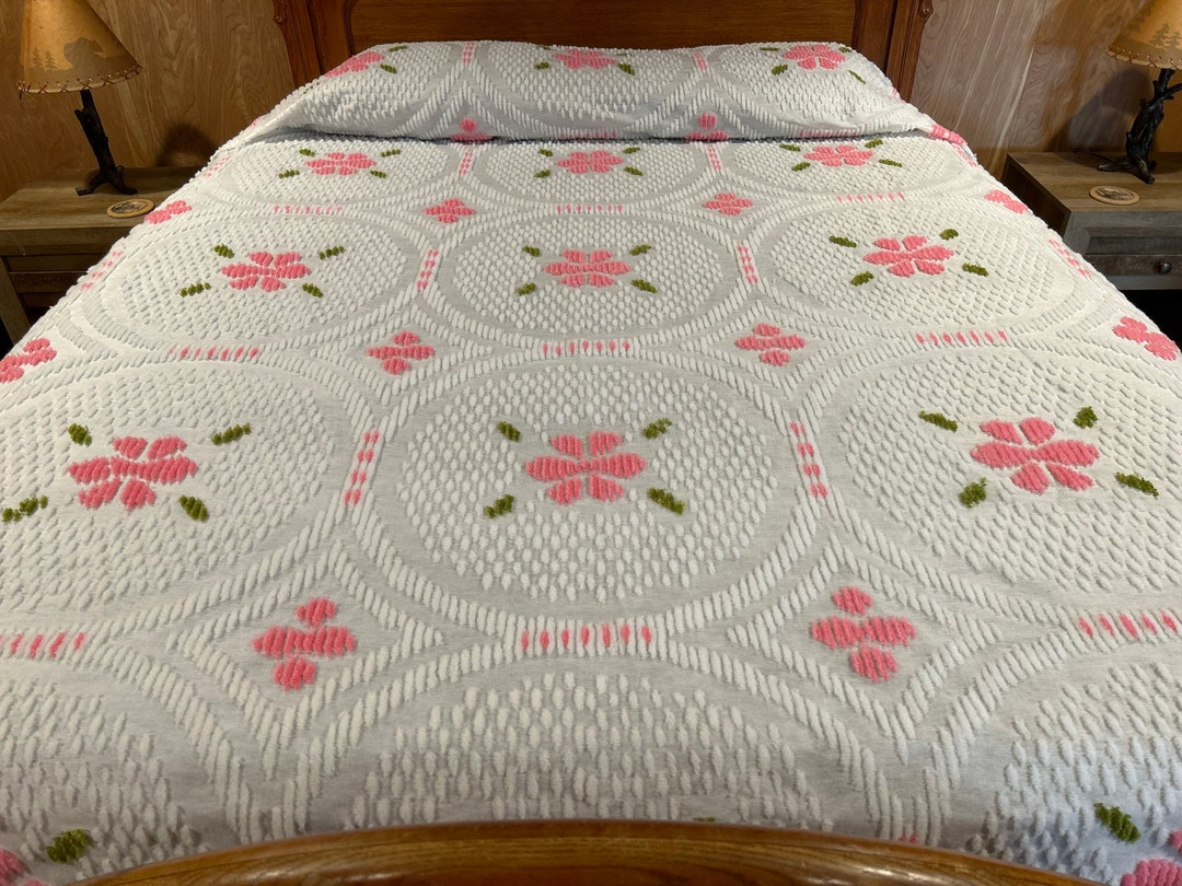 Vintage Chenille Bedspread White Background Pink and Green Etsy