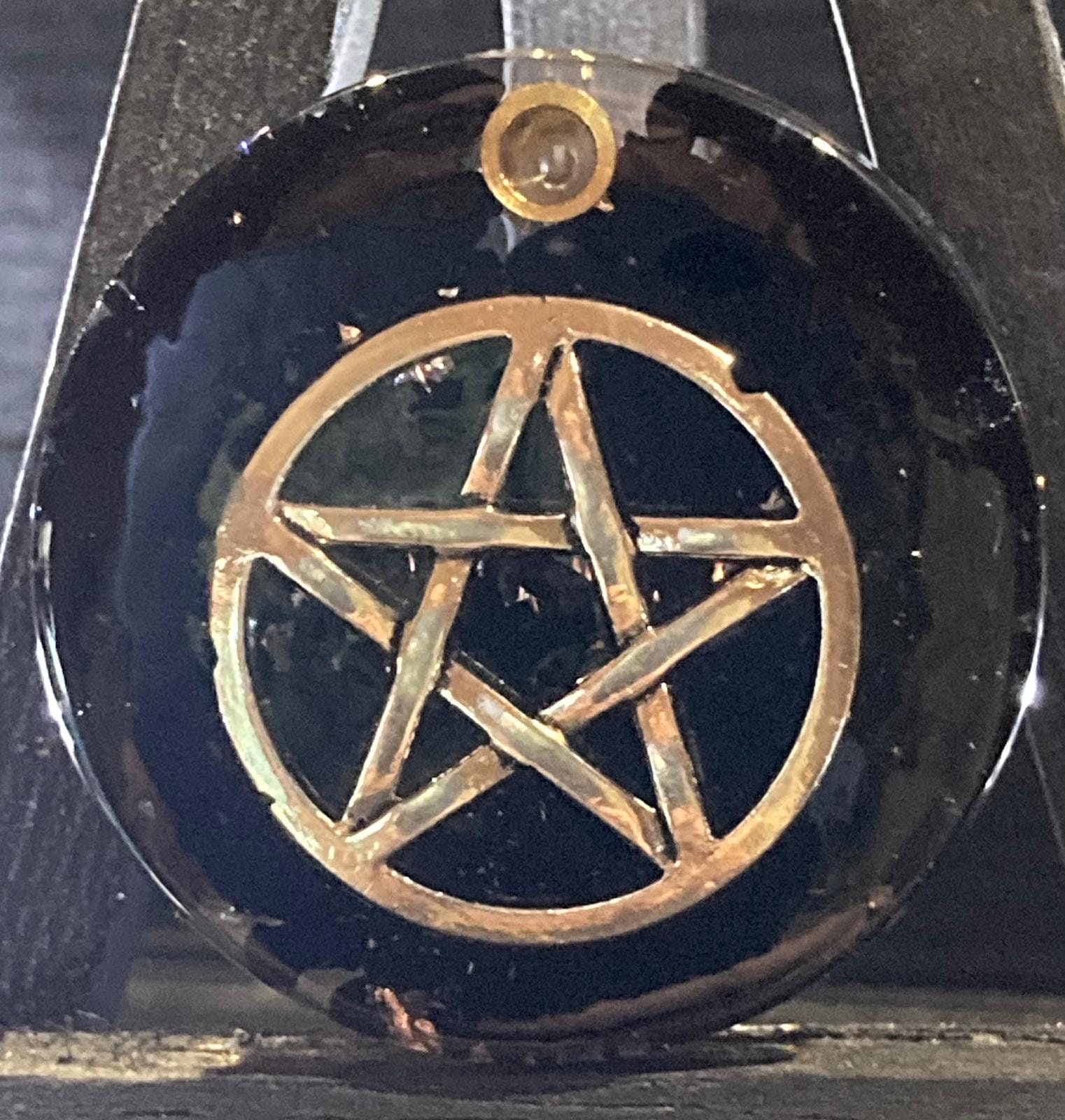 Pendentifs Orgonites Pentacle