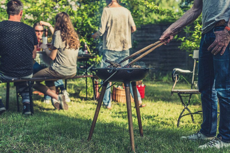 YRON® Cast Iron Grill With Oak Legs to Remove Etsy