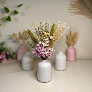 Ceramic Bud Vase/Dried flower bouquet with vase /Mini Dried flower Bouquet/Flower arrangements/Centerpieces/Home Decor/Gift