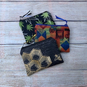 Small zipper coin wallet pouch jewelry cosmetic tea essential oil stitch marker mini bag hearing aid earbuds gift card credit card storage