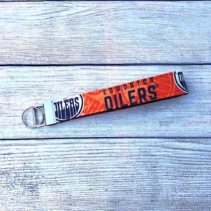 NHL Edmonton Oilers Team Keychain, Key Ring Wristlet Strap, Handmade Fabric Wrist Key Fob, Lanyard, Hockey Lover Gift, Birthday Gift for Dad