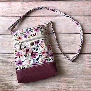 Small Crossbody Phone Bag, Adjustable Strap Smartphone Purse, Handmade Mini Cotton Minimalist Shoulder Strap Pouch, Cute Pretty Gift for her