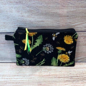 Coin Purse, Zipper Credit Card Pouch, Keychain Wallet, Flowers and Bees, Small Organizer Bag