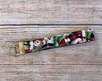 Snowman Keychain, Cute Winter Theme Ring Wristlet, Keyring Strap, Fabric Wrist Key Fob, ID Wrist Lanyard, Stocking Stuffer Gift for Friend