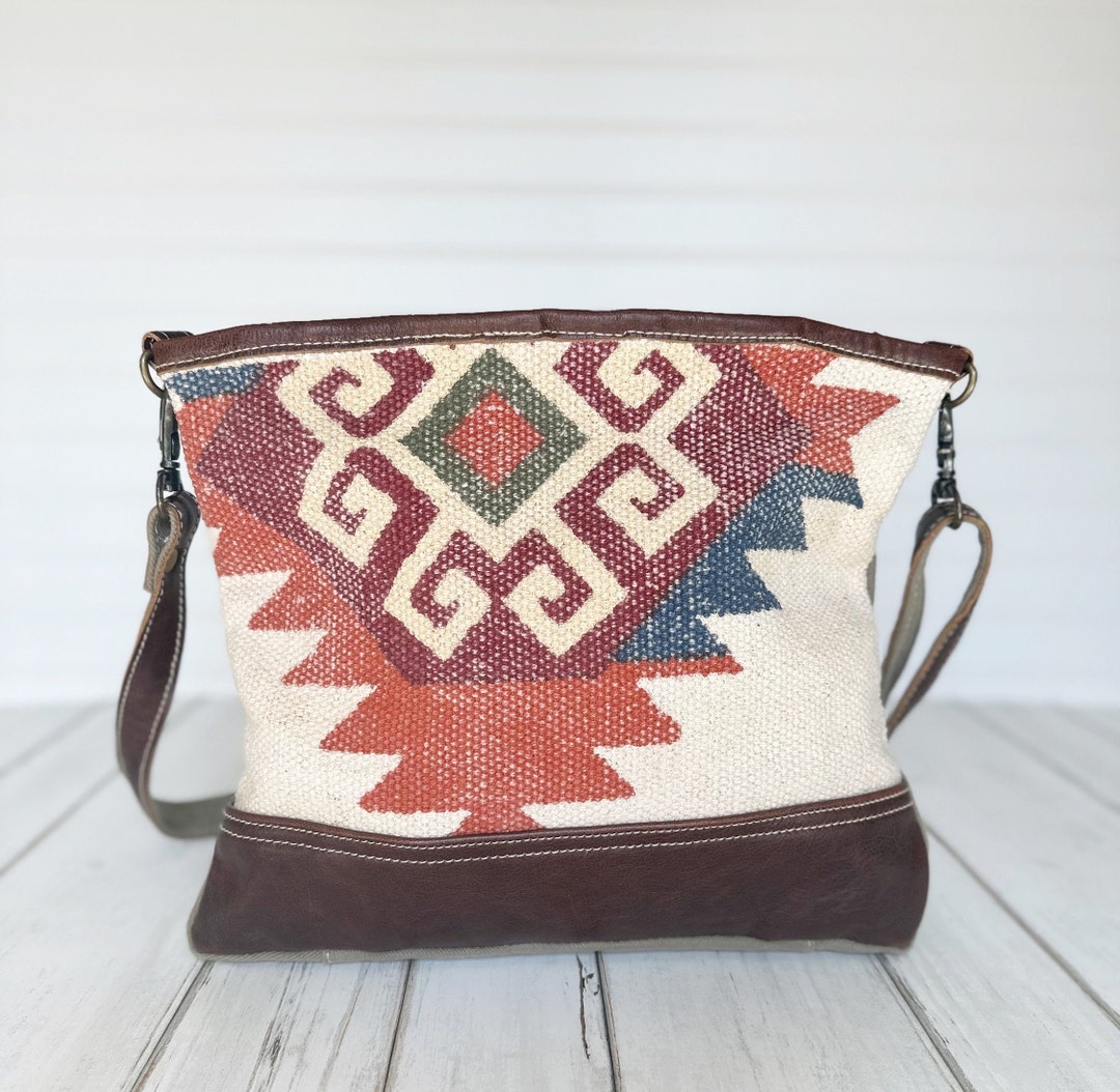 Western Rug Purses Western Print Leather and Upcycled Rug Shoulder Bag - Etsy