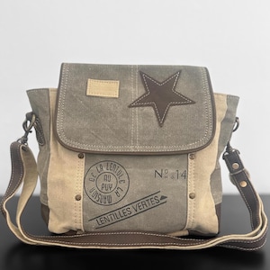 Bolso de hombro de cuero con diseño de estrella vintage y efecto desgastado