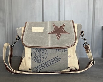 Myra bag leather star shoulder bag