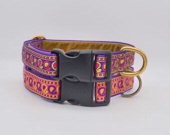 Pink/Purple & Metallic Gold Paisley Indian Sari Design Jacquard Ribbon Velvet Lined Antifreeze Adjustable Buckle Dog Collar Antique Brass