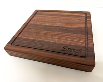 Walnut Edge Grain Cutting Board – Personalized
