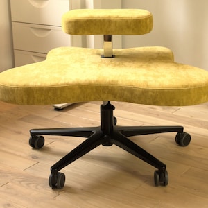 Office Chair Ergonomic Desk Computer Prophylactic chair to relieve your back pain - CLASSIC version_black base_curry
