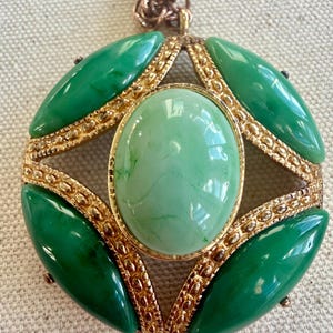 Vintage 1960s Green Lucite Pendant Necklace Mod Gold Tone Statement Necklace