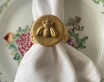Rattan Napkin Rings with Gold Bee, Elegant Table Decor