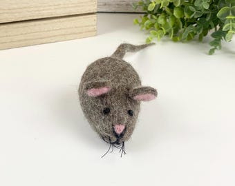 Handmade Felt Cat Toy Mouse with Rattle | Interactive Teaser Toy