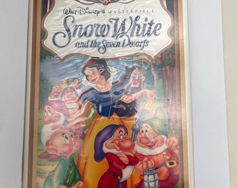 Walt Disneys MASTERPIECE SNOW WHITE and the Seven Dwarfs