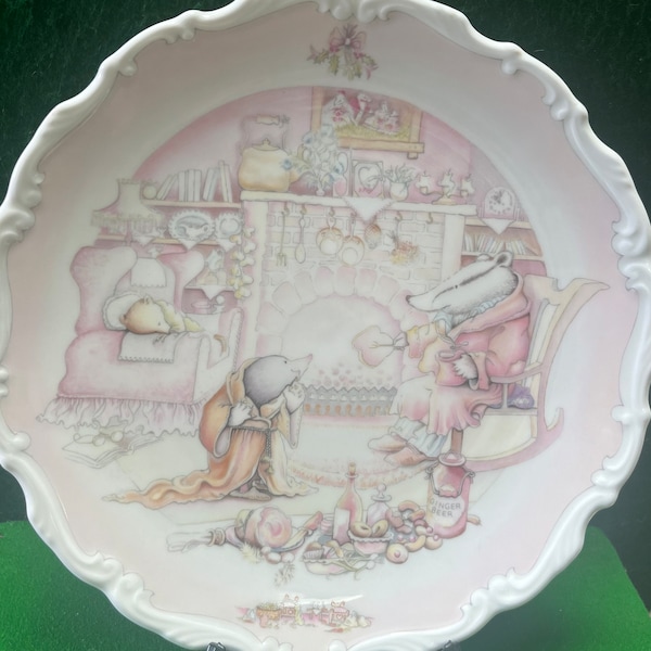 Royal Doulton From The Wind In The Willows Set Of Four Collection. Badgers House