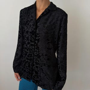 VINTAGE ALBERTA FERRETTI 1990-tals svart Burnout sammetsblommig blus liten
