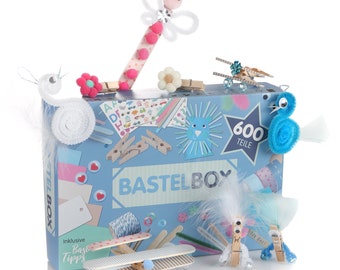 Craft box set 600 pieces Blue Sky gift children's birthday craft instructions creative activity crafting with children Lulubug