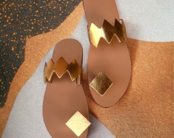 Toe ring Greek sandal / Greek Sandal / Women's Greek shoes / Flat Shoe / Greek handmade leather sandals : Yellow gold Rhombus